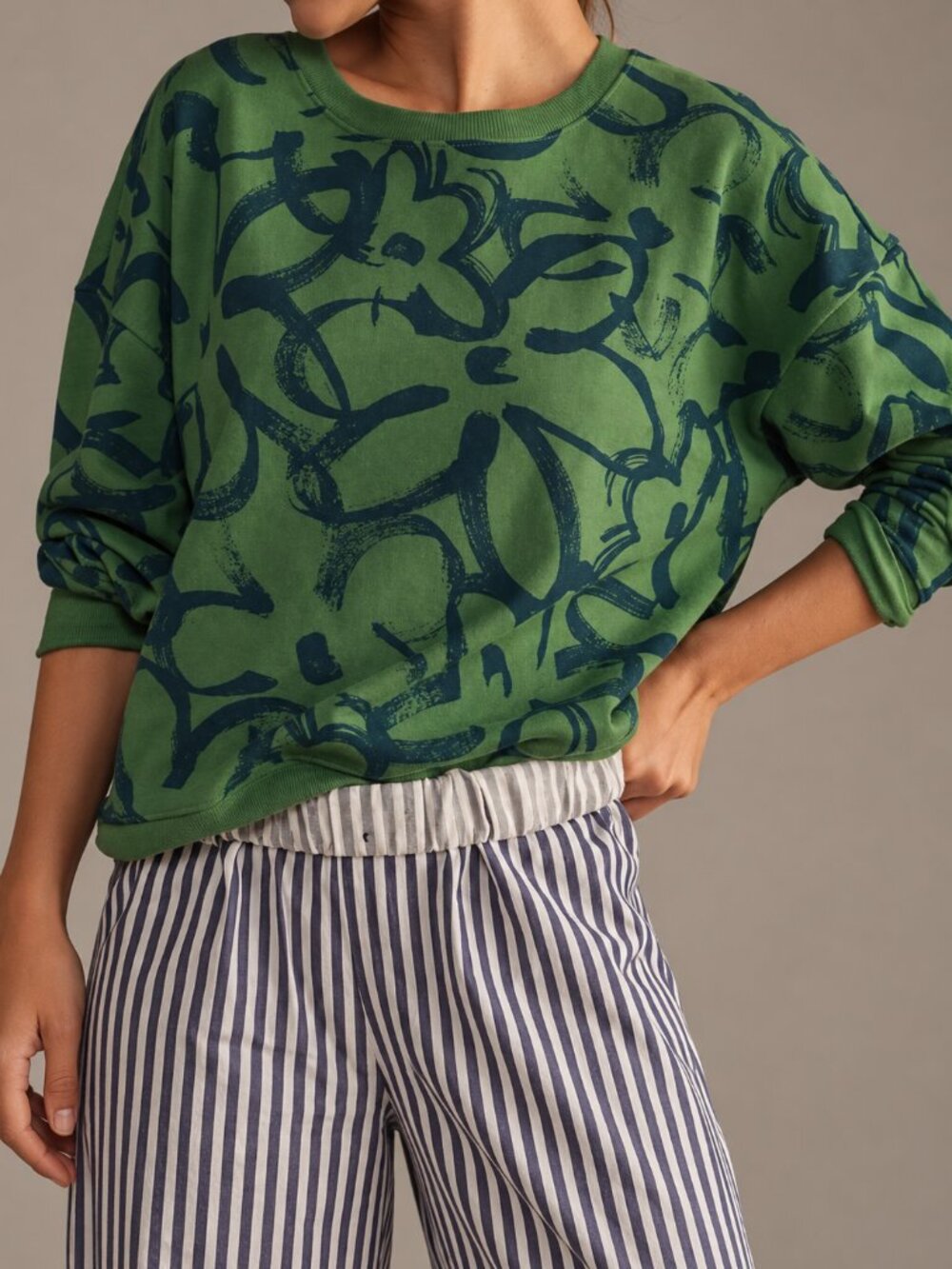 Anthropologie Maeve Sketchy Floral Sweatshirt Green Medium